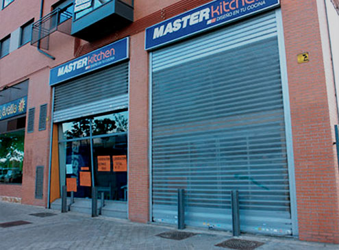 construccion e instalacion de cierres metalicos